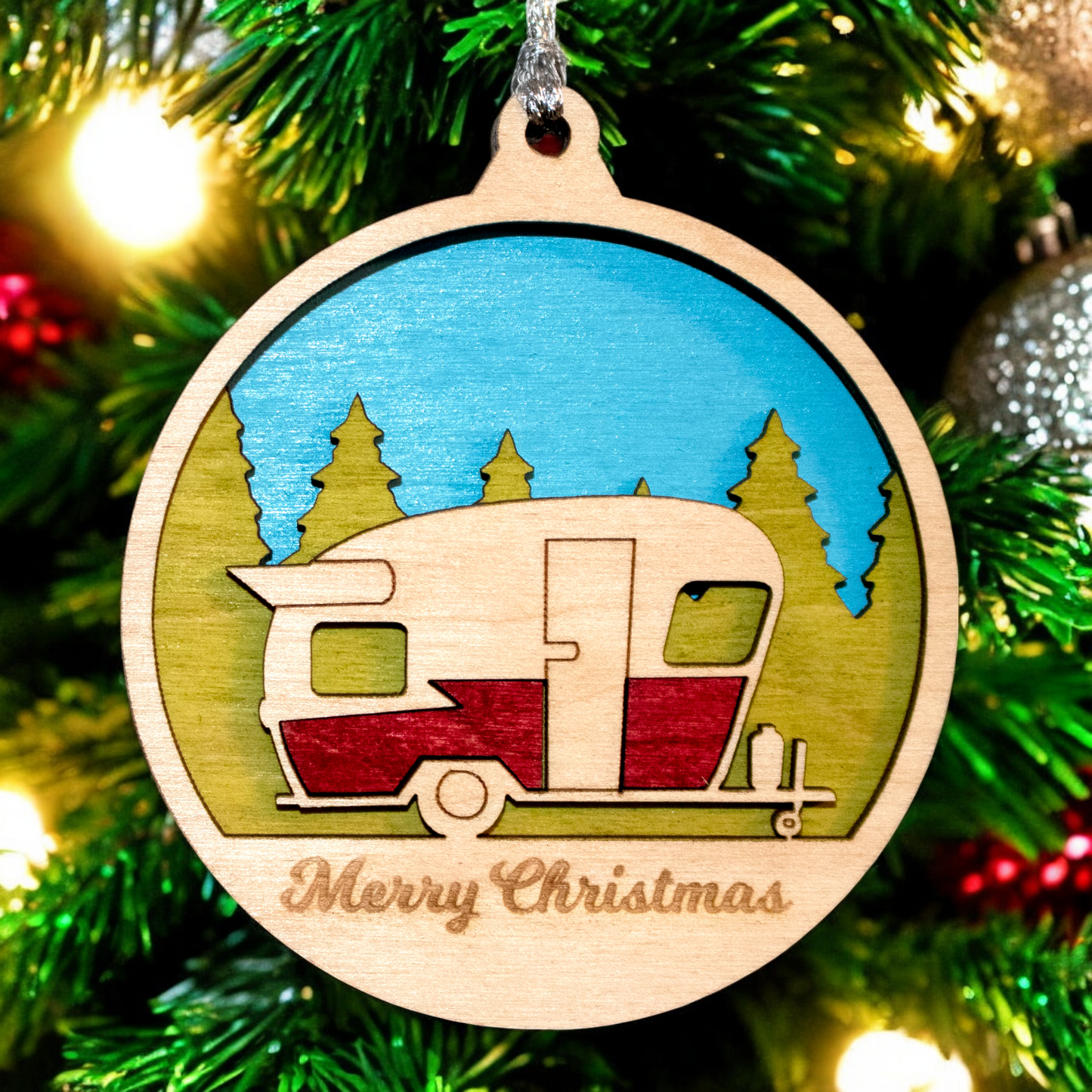 Rustic Wood Christmas Ornament - Vintage Camper Trailer Design - "Merry Christmas" - 3" Round Laser Cut Decoration - Handmade in Oregon, USA